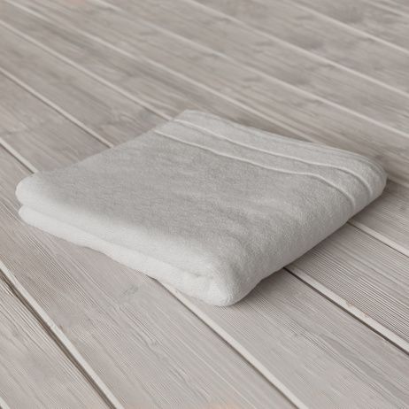 Hotel towel with border 70x140 cm image 1